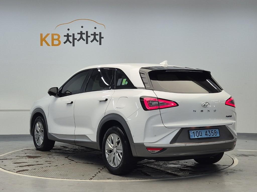 HYUNDAI Nexo FCEV