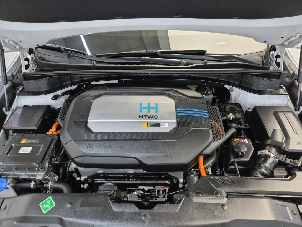 HYUNDAI Nexo FCEV