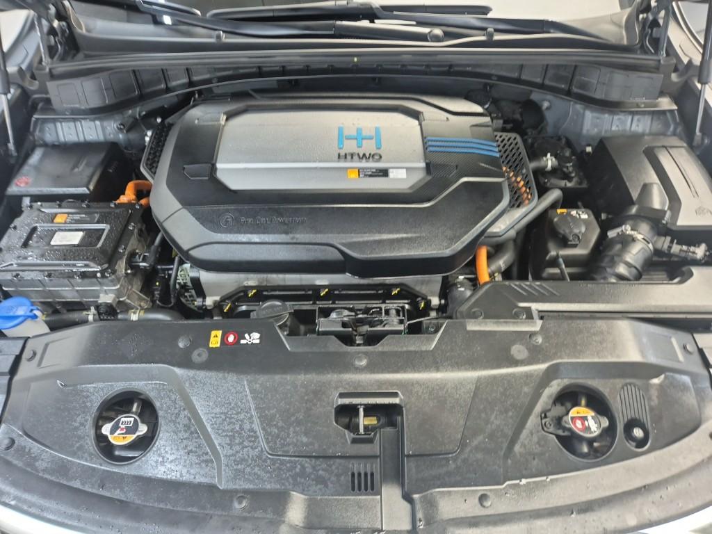 HYUNDAI Nexo FCEV