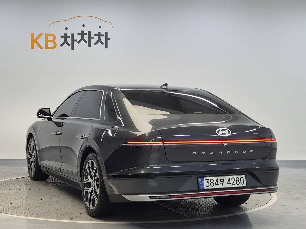 HYUNDAI The All New Grandeur Hybrid 1.6 Hybrid
