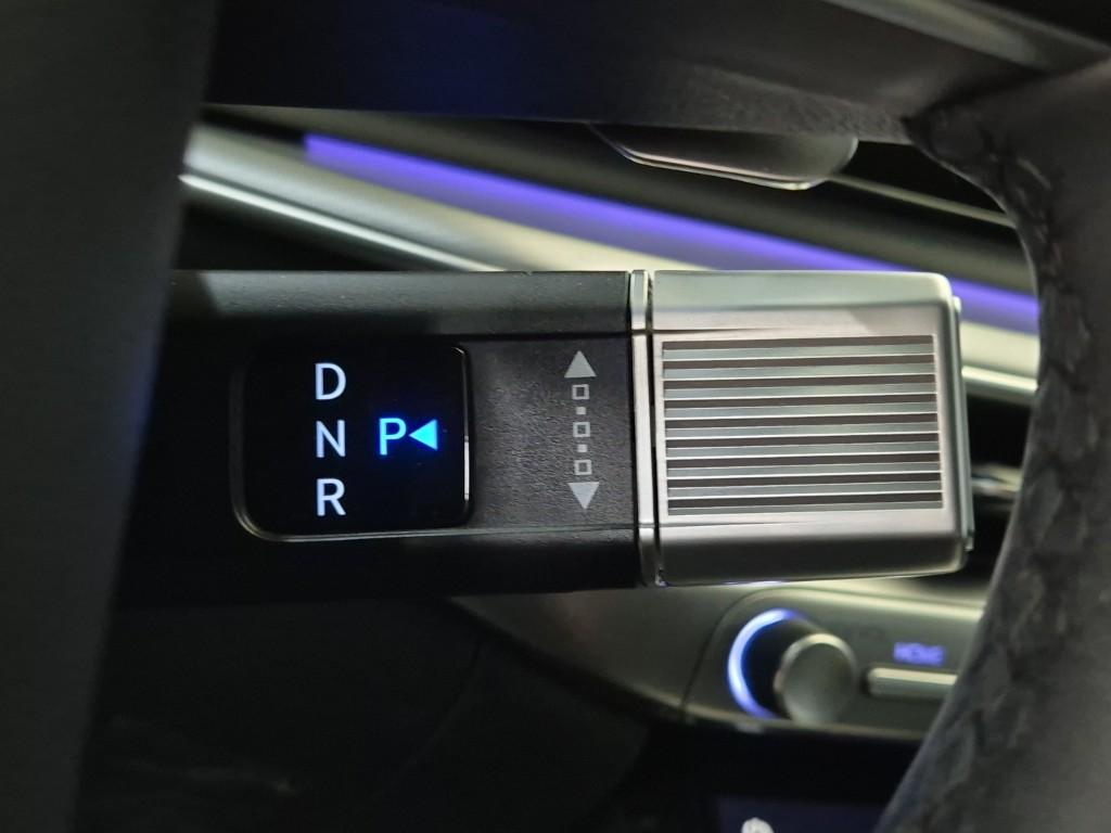 HYUNDAI The All New Grandeur Hybrid 1.6 Hybrid