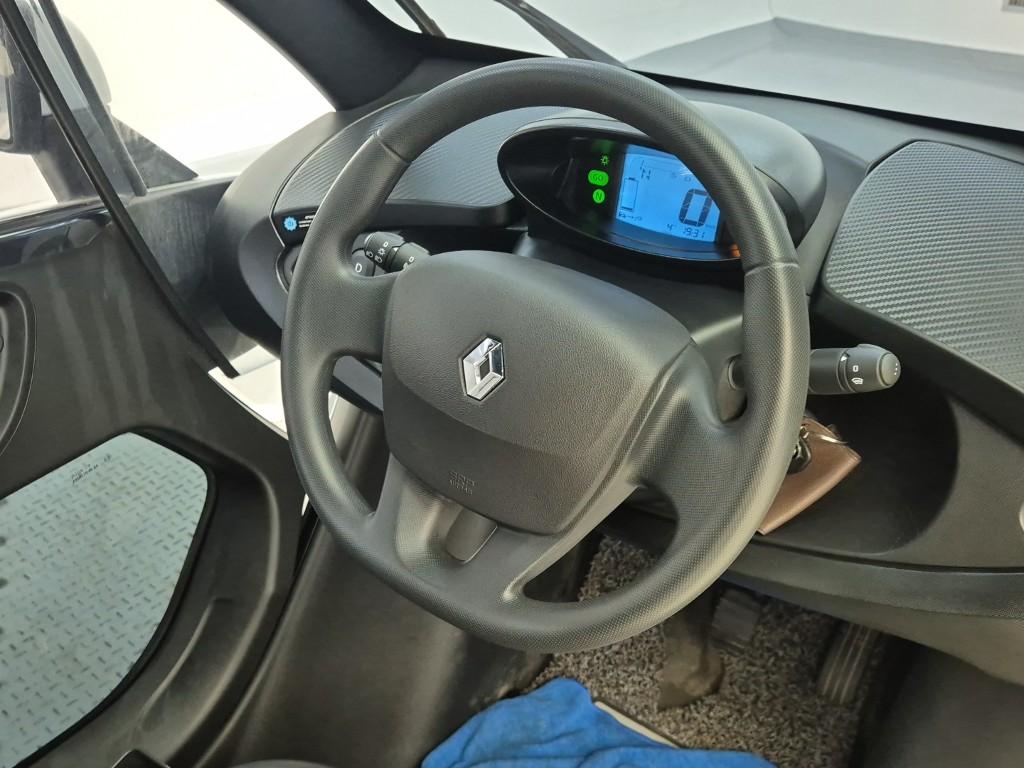 RENAULT(SAMSUNG) Twizy Intense
