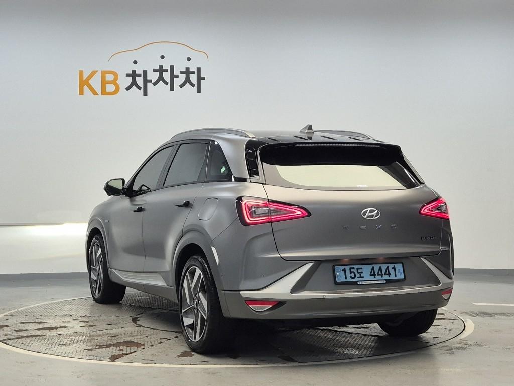 HYUNDAI Nexo FCEV