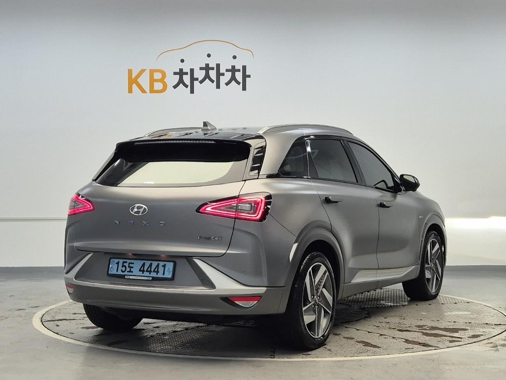 HYUNDAI Nexo FCEV