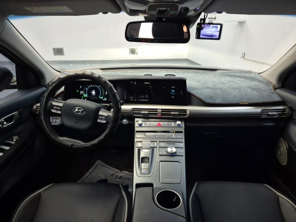HYUNDAI Nexo FCEV