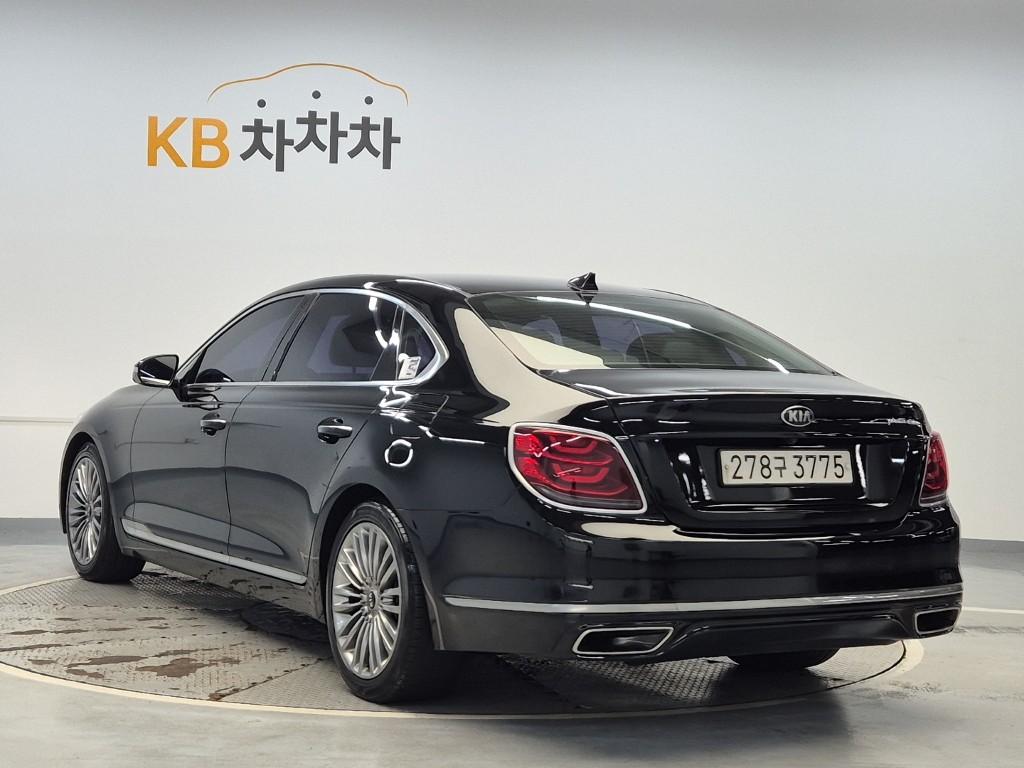 KIA The K9 3.8