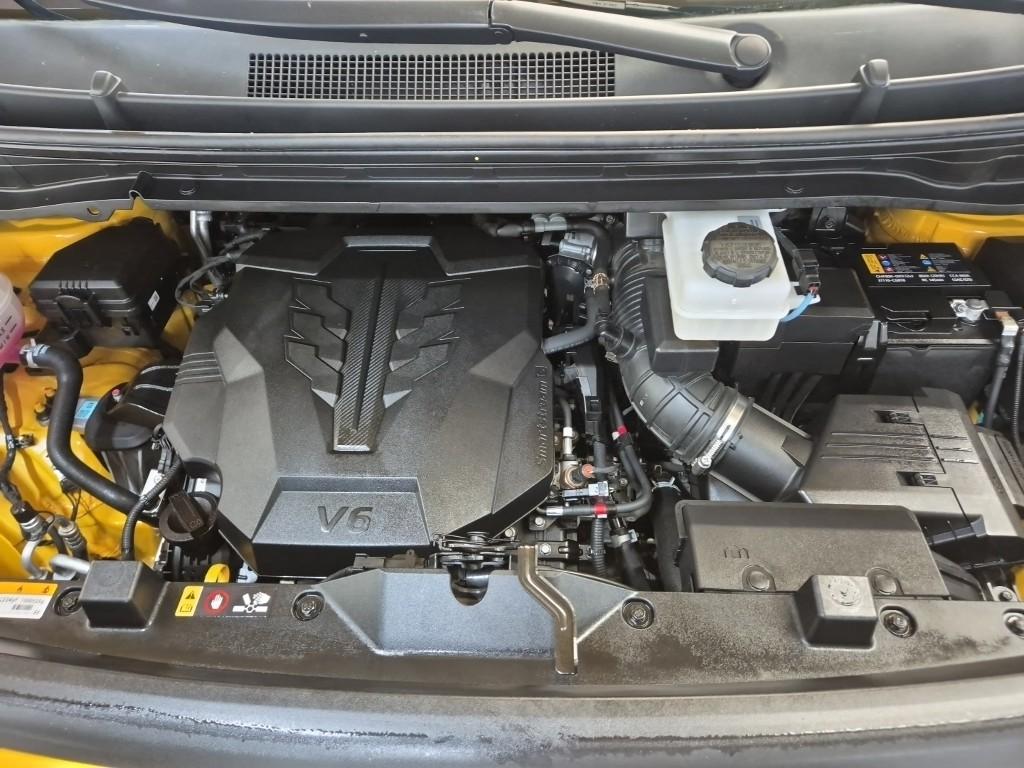 HYUNDAI Staria 3.5 LPG Kinder 15-Seater