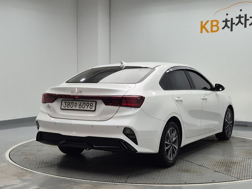 KIA The New K3 1.6 Gasoline