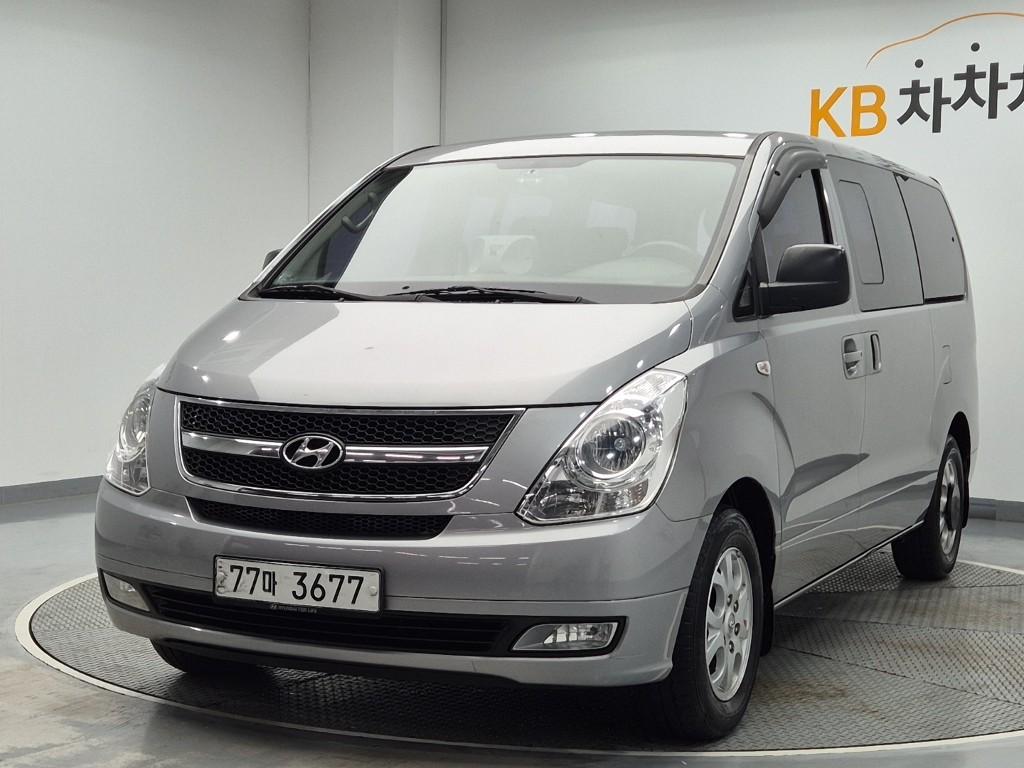 Hyundai Grand Starex 2012