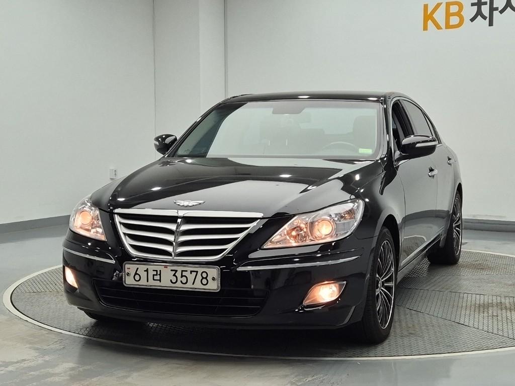 HYUNDAI Genesis BH 330