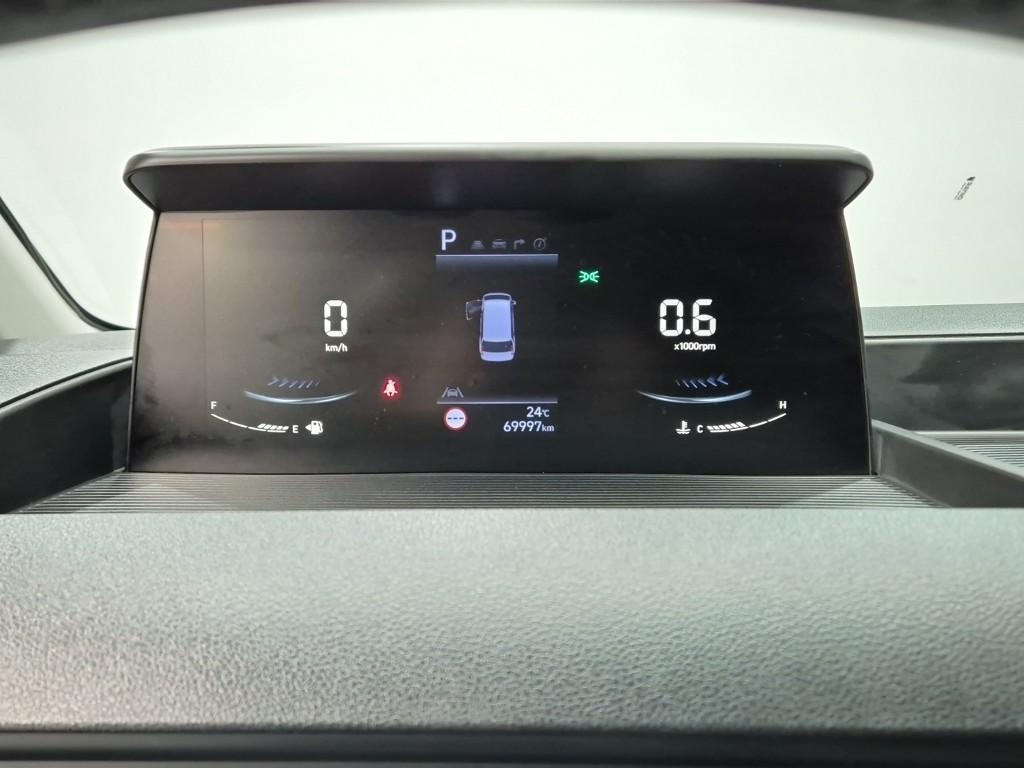 HYUNDAI Staria 3.5 LPG Cargo 3-Seater