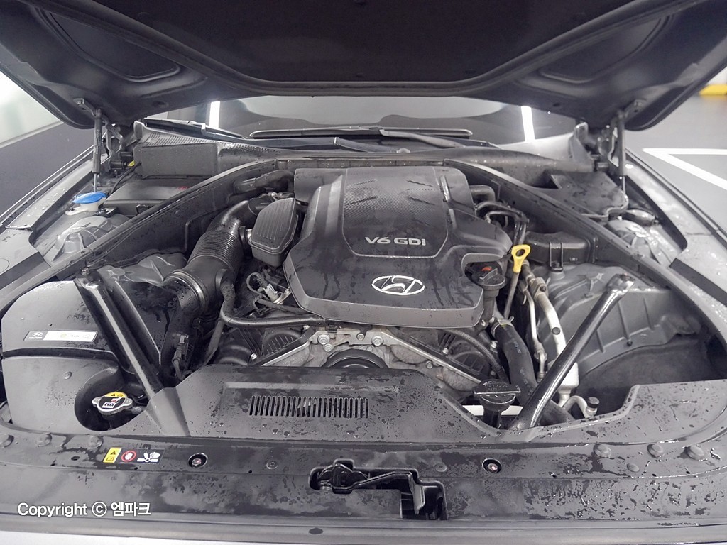 HYUNDAI Genesis DH G330 AWD