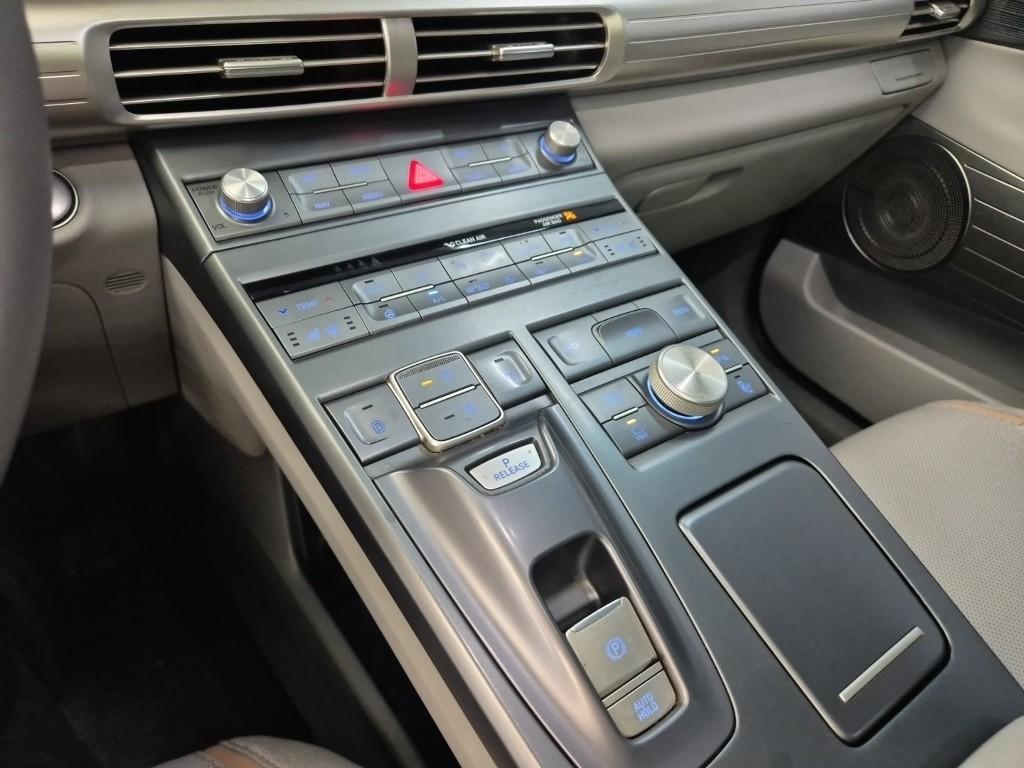 HYUNDAI Nexo FCEV