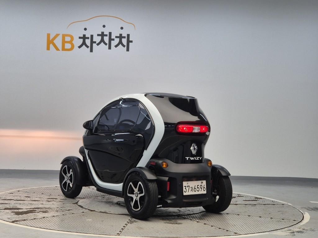 RENAULT(SAMSUNG) Twizy Intense