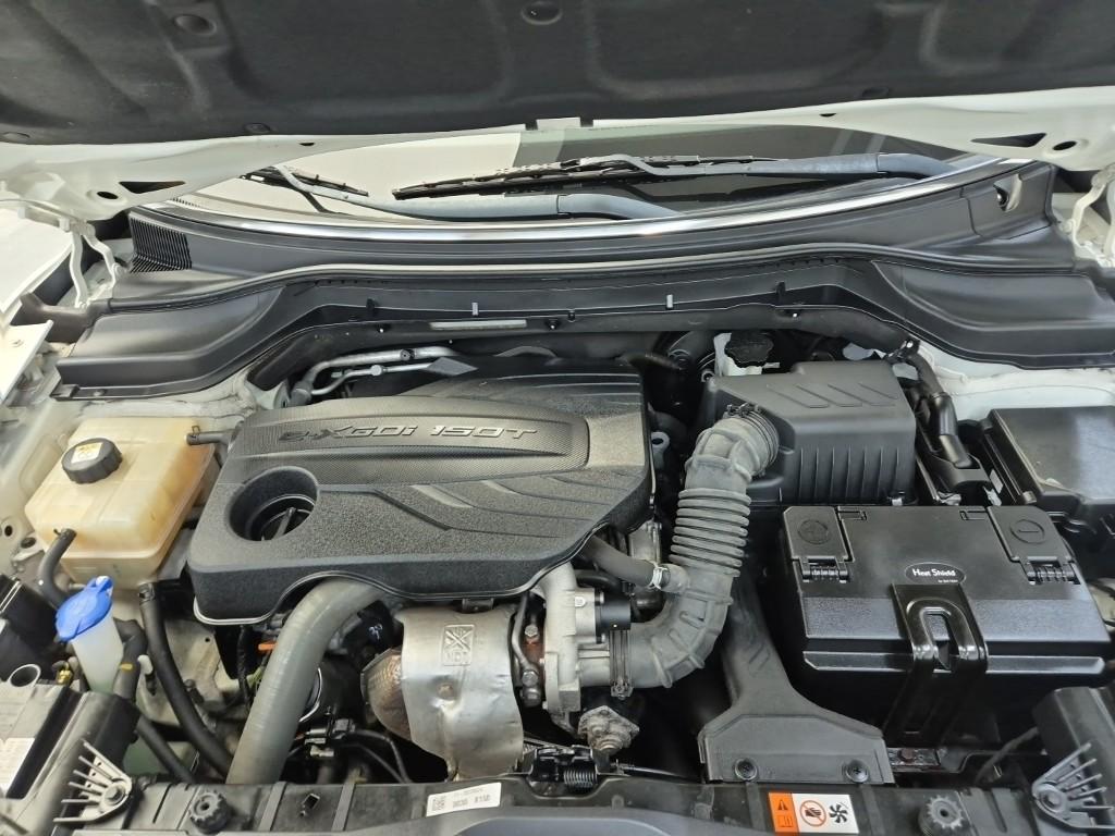 KG MOBILITY(SSANGYONG) Very New Tivoli 1.5 Gasoline 2WD