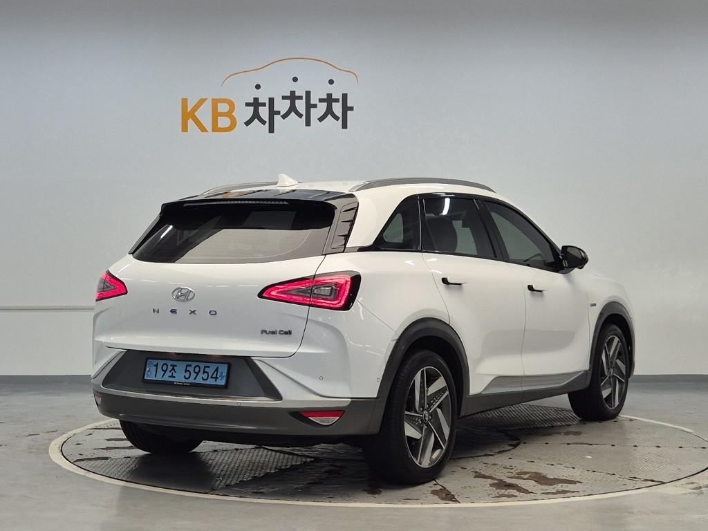 HYUNDAI Nexo FCEV
