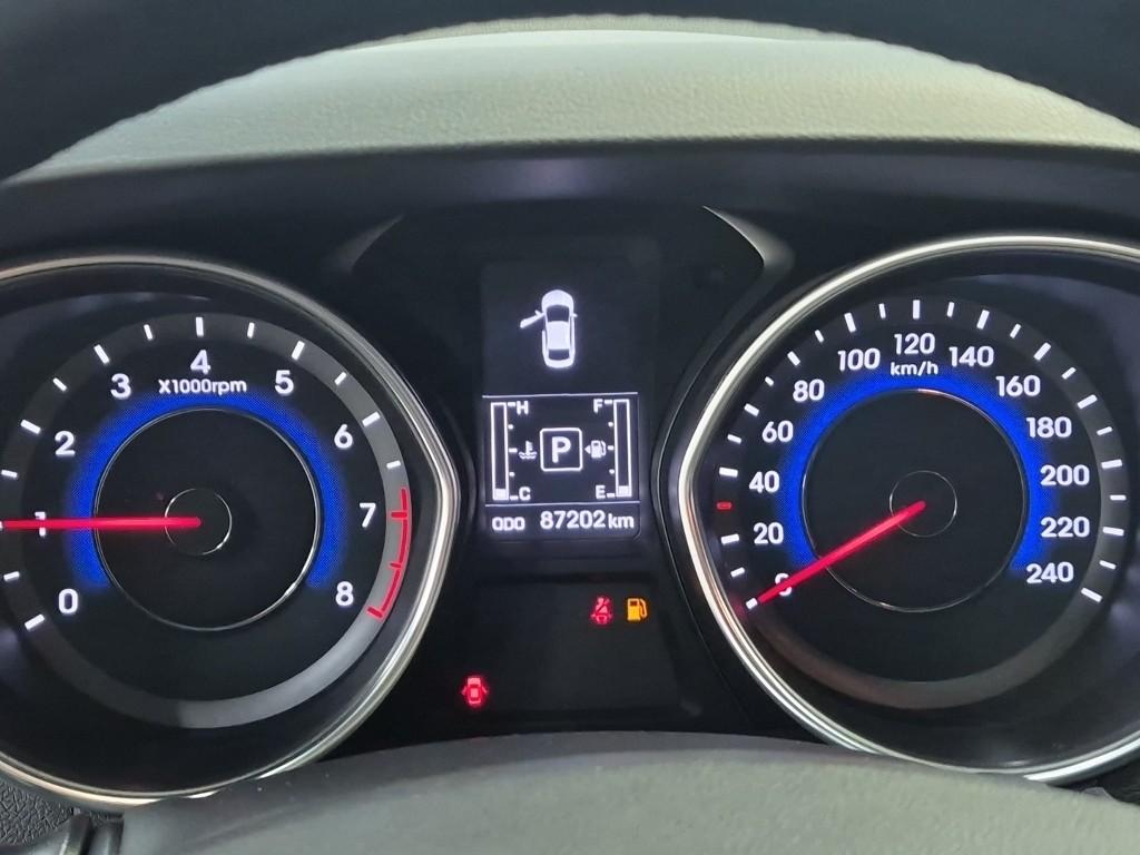 HYUNDAI The New Avante MD 1.6 GDI