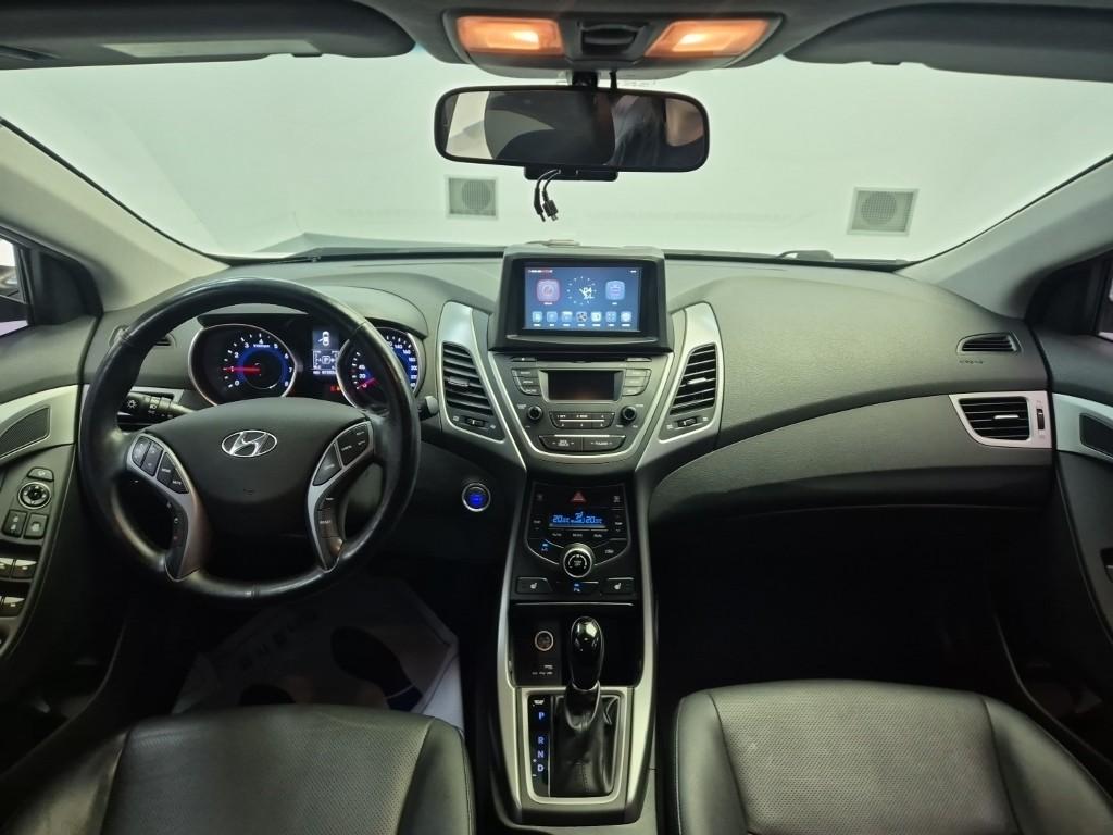 HYUNDAI The New Avante MD 1.6 GDI