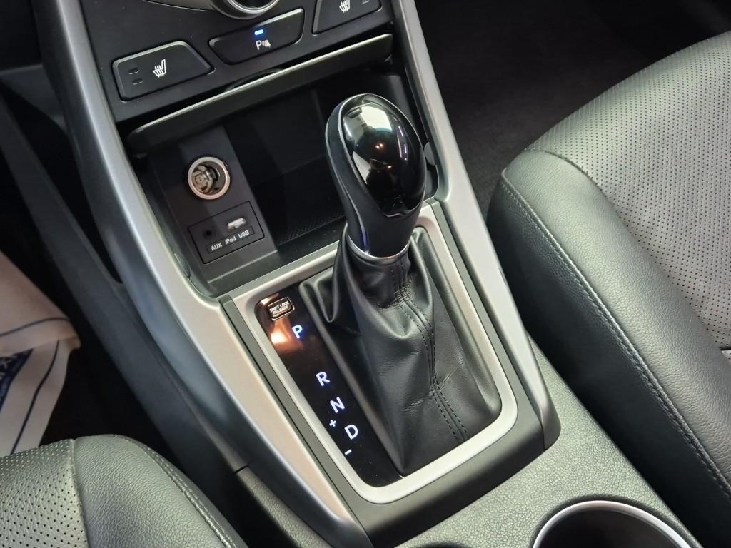 HYUNDAI The New Avante MD 1.6 GDI