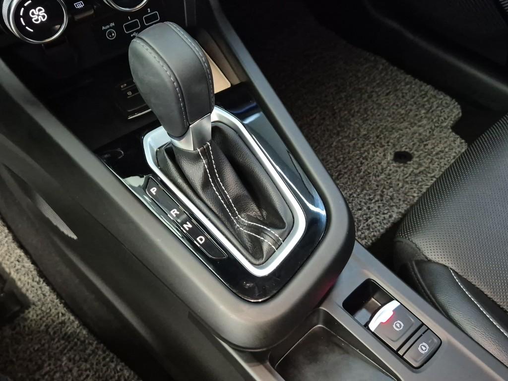RENAULT(SAMSUNG) XM3 TCe 260