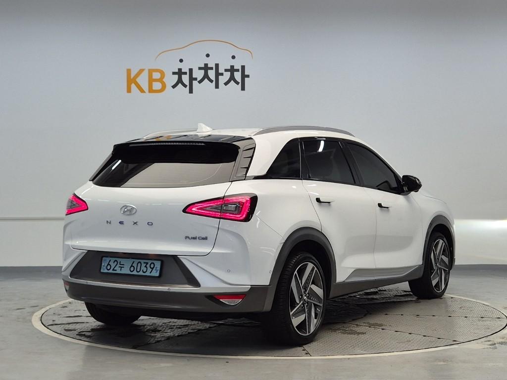 HYUNDAI Nexo FCEV