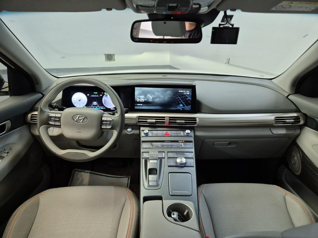HYUNDAI Nexo FCEV