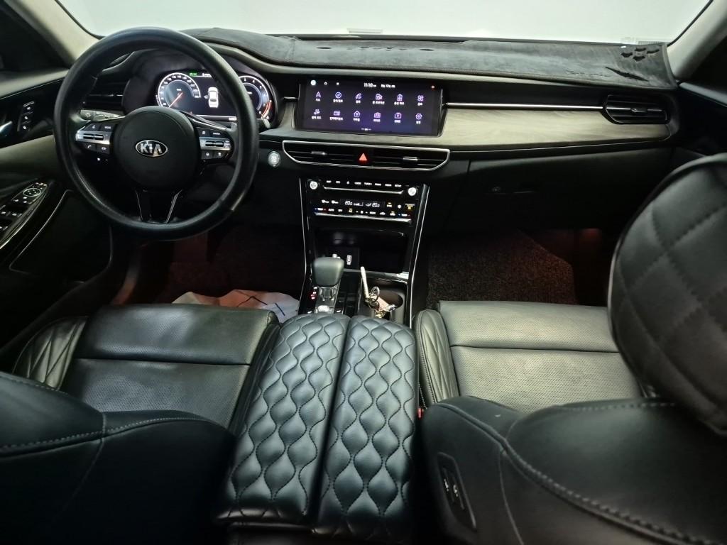 KIA K7 Premier 2.5 GDi