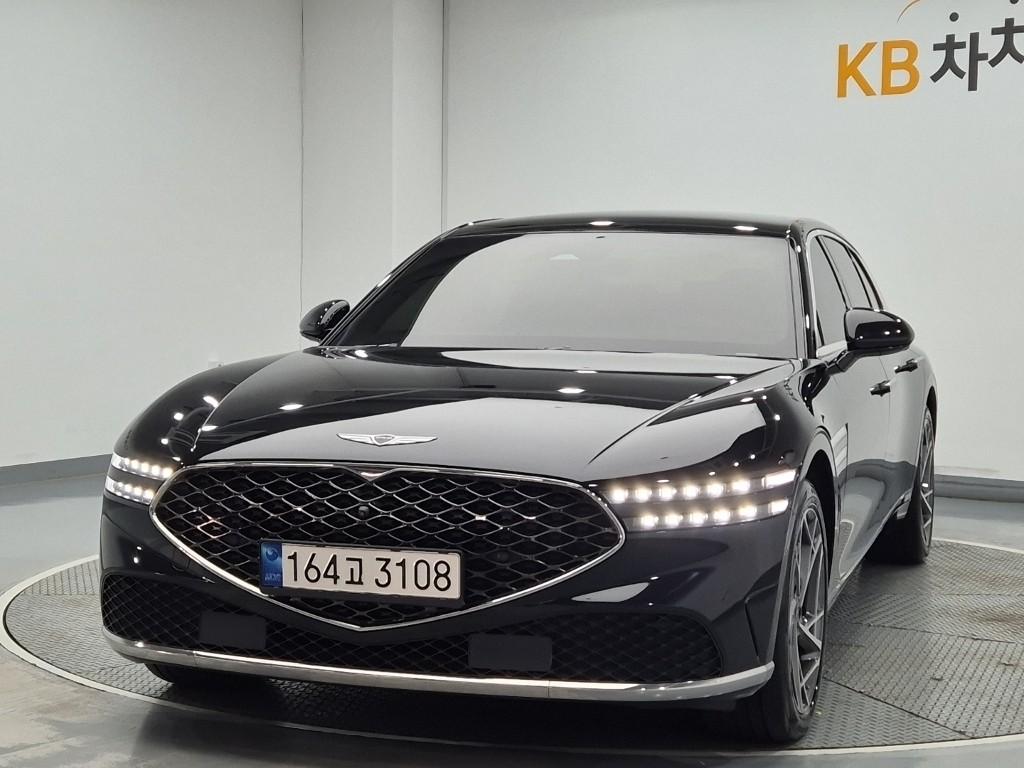 Genesis New G90 2023