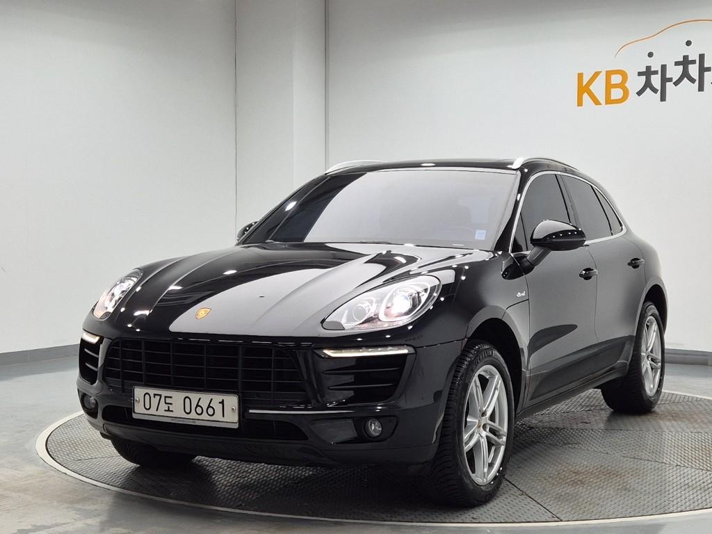 Porsche Macan 2016