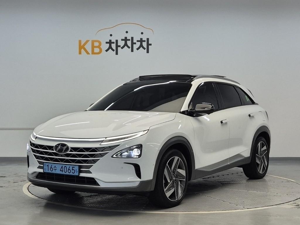 HYUNDAI Nexo FCEV HYUNDAI Nexo FCEV