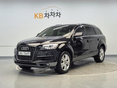 아우디 Q7
