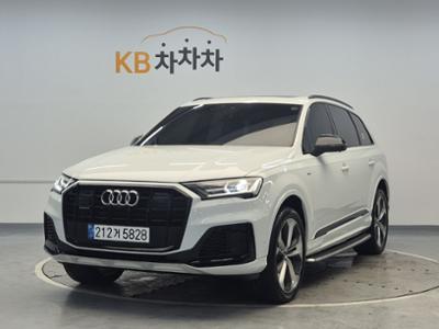 아우디 Q7(2세대)